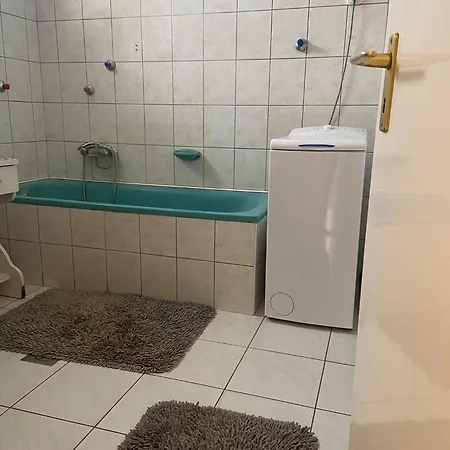 Lägenhet Csalogany Vendeghaz *